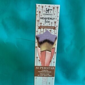 IT Cosmetics Heavenly Luxe Superstar Foundation Brush LIMITED EDITION *NEW*